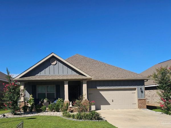 3539 Whitetail Ln, Pensacola, FL 32526