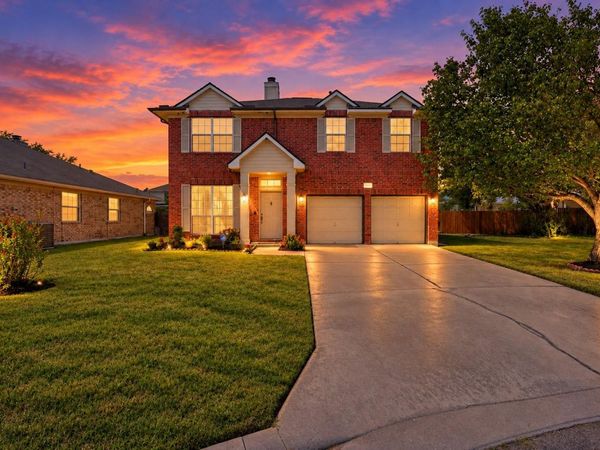 1214 Disraeli CIR, Pflugerville, TX 78660