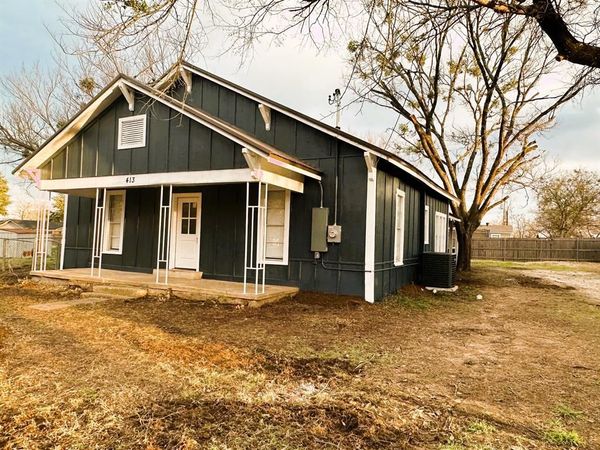 413 E 3rd Street , Blooming Grove, TX 76626