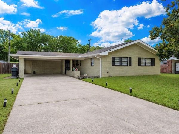 1751 Bayou Drive , Shreveport, LA 71105