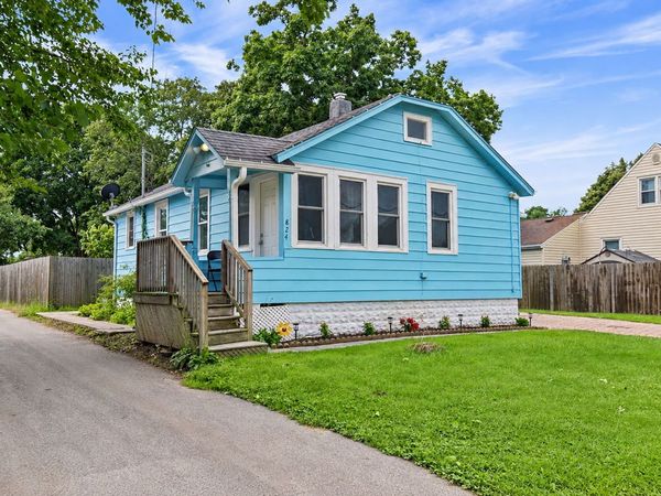 824 Allen Street , Belvidere, IL 61008