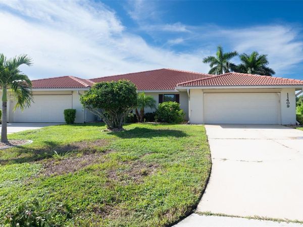 11409 SW COURTNEY DRIVE , LAKE SUZY, FL 34269