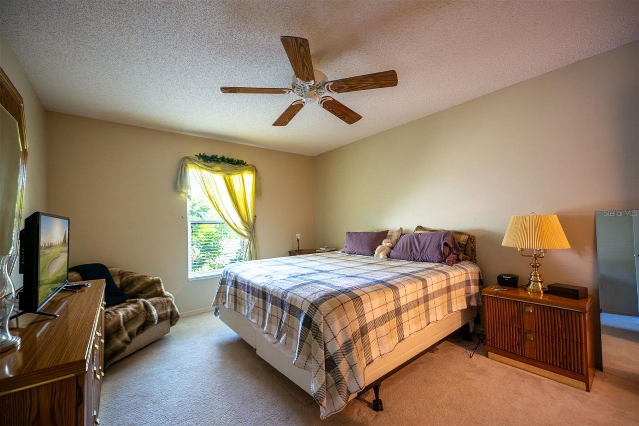 11409 SW Courtney Drive , Lake Suzy, FL 34269 Photo