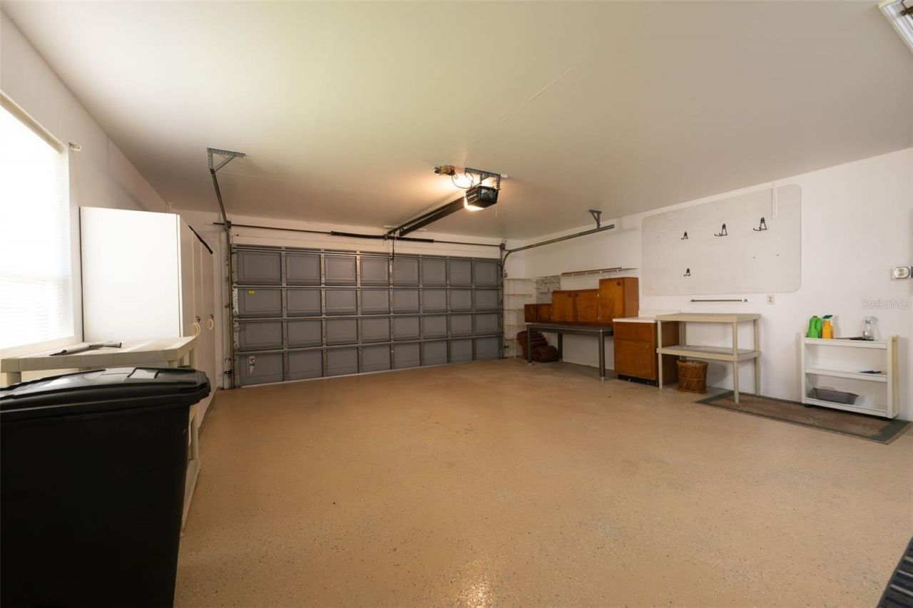 11409 SW Courtney Drive , Lake Suzy, FL 34269 Photo