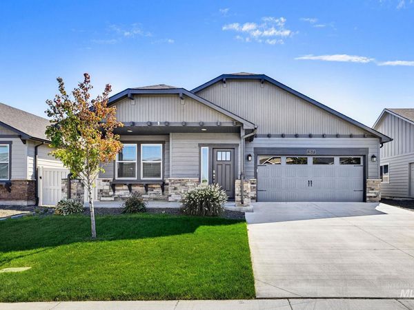 2517 W Skylar St, Nampa, ID 83686