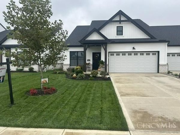 5693 White Pine Lane, Fairfield Twp, OH 45011