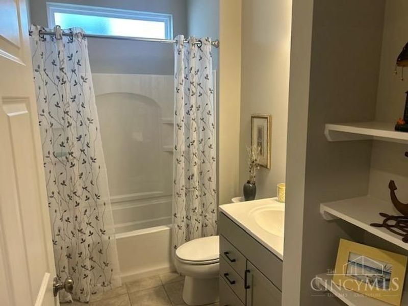 5693 White Pine Lane, Fairfield Township, OH 45011 Photo 8