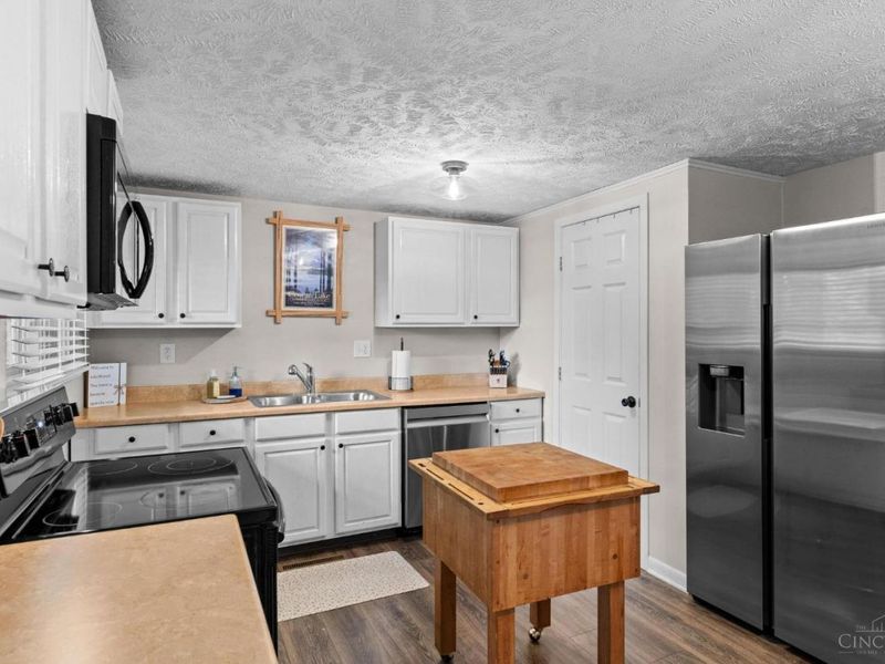 610 Skyview Drive, West Carrollton, OH 45449 Photo 14
