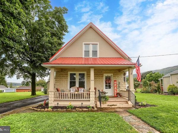 214 CLOVER AVENUE , YEAGERTOWN, PA 17099
