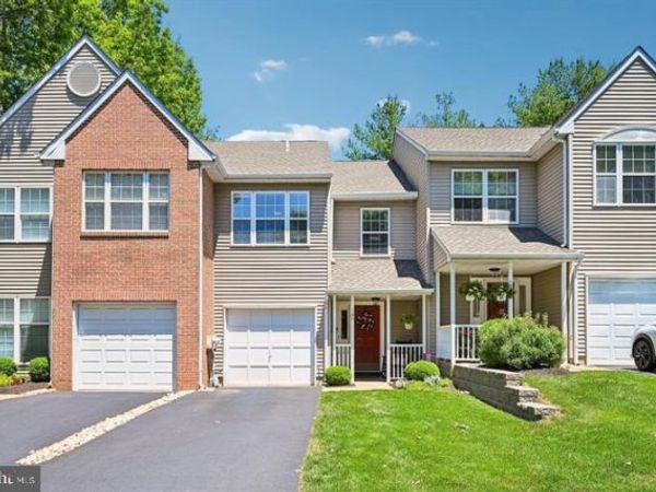 184 VICTORIA COURT , DOYLESTOWN, PA 18901