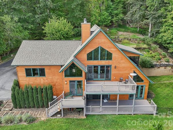 1000 Reems Cove Road , Marshall, NC 28753