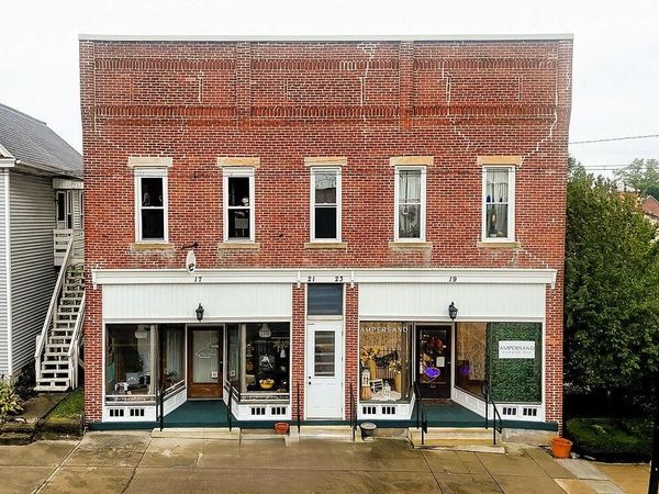 19 W Main Street , Centerburg, OH 43011