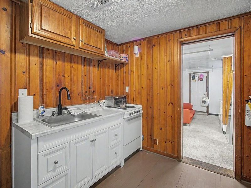 19 W Main Street , Centerburg, OH 43011 Photo 19
