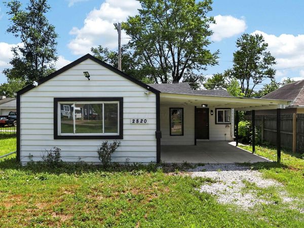2820 Hiawatha Street , Columbus, OH 43211