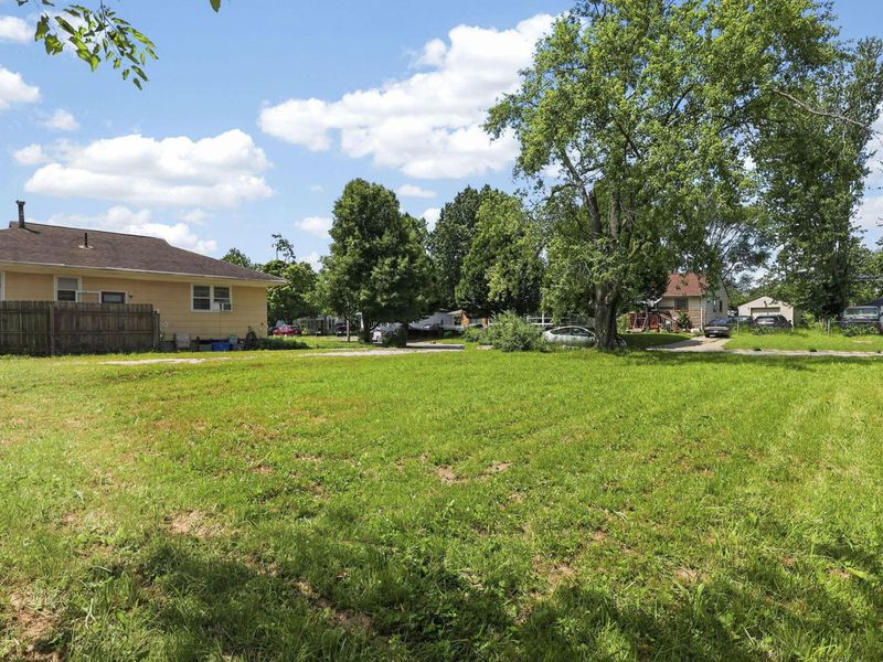 2820 Hiawatha Street , Columbus, OH 43211 Photo 18