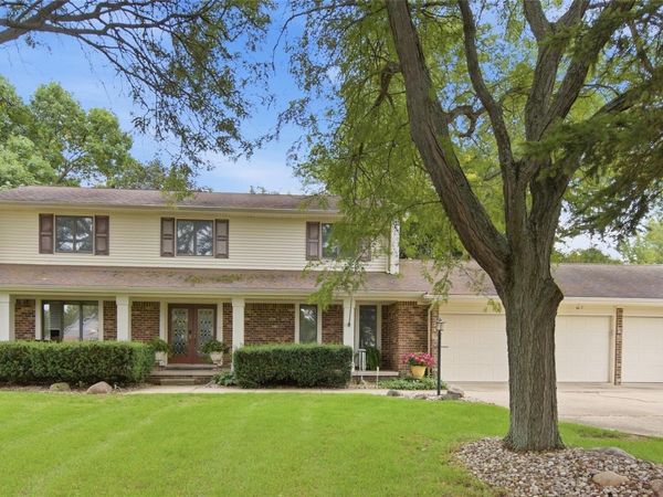 1510 Kings Carriage Road , Grand Blanc, Mi 48439