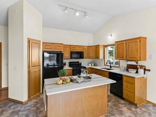 2960 Rice Creek Parkway NE, Blaine, MN 55449