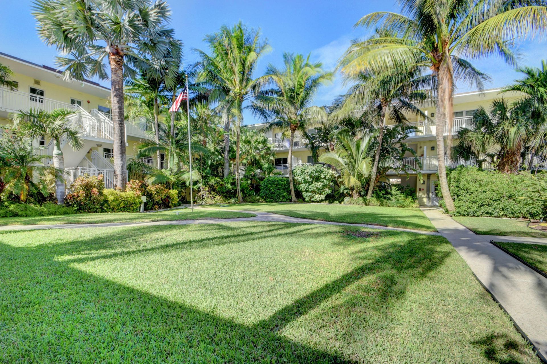 6520 N Ocean Boulevard, Unit 3, Ocean Ridge, FL 33435 Photo