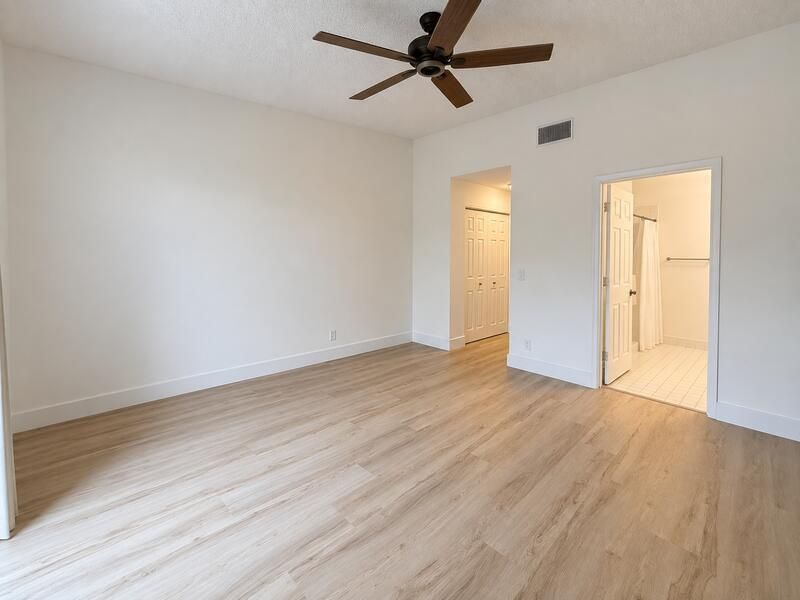 9815 Watermill Circle, Unit F, Boynton Beach, FL 33437 Photo
