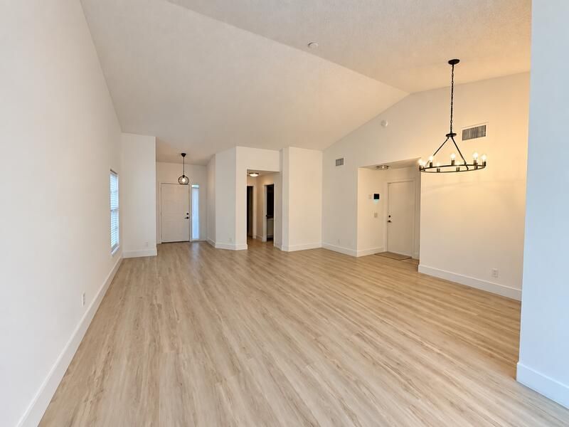 9815 Watermill Circle, Unit F, Boynton Beach, FL 33437 Photo