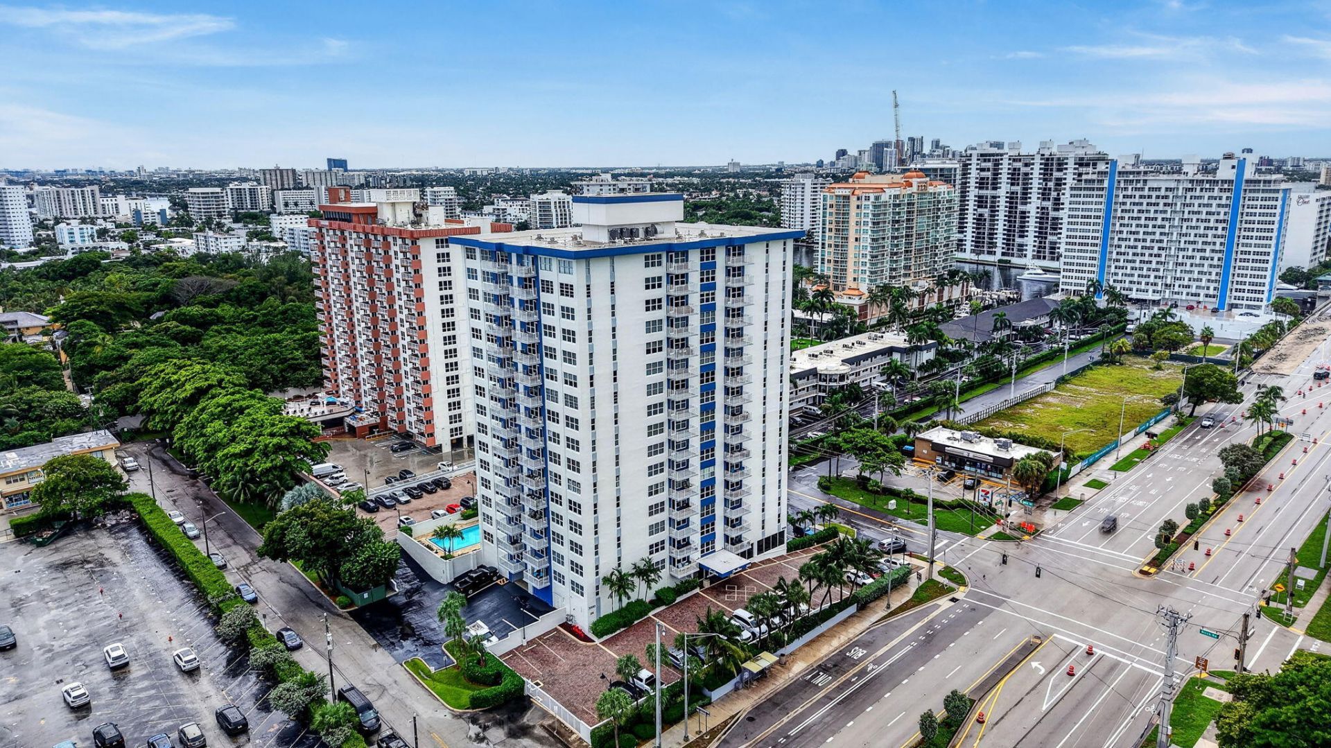 3000 E Sunrise Boulevard, Unit 15E, Fort Lauderdale, FL 33304 Photo
