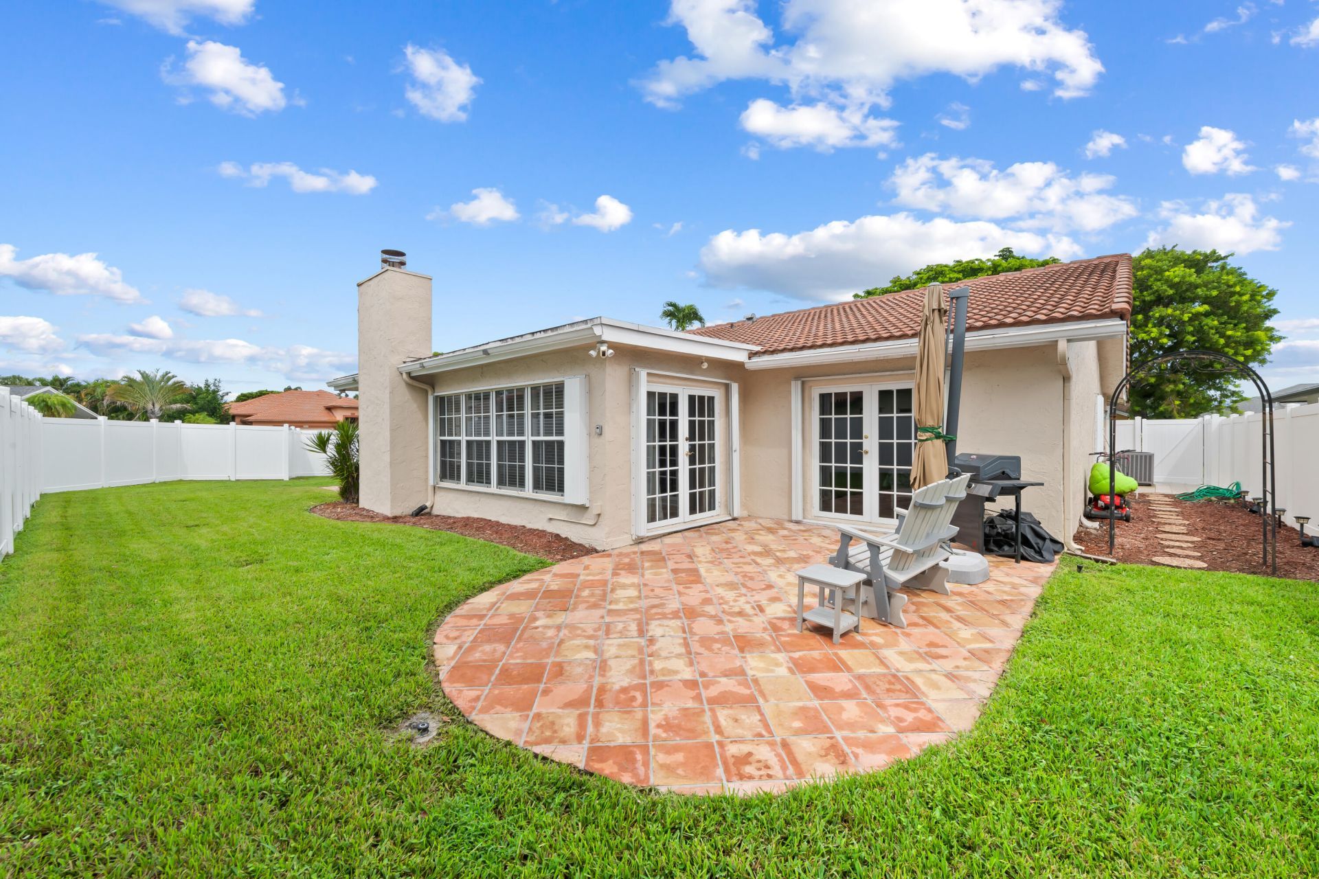 6760 Hollandaire Drive W, Boca Raton, FL 33433 Photo