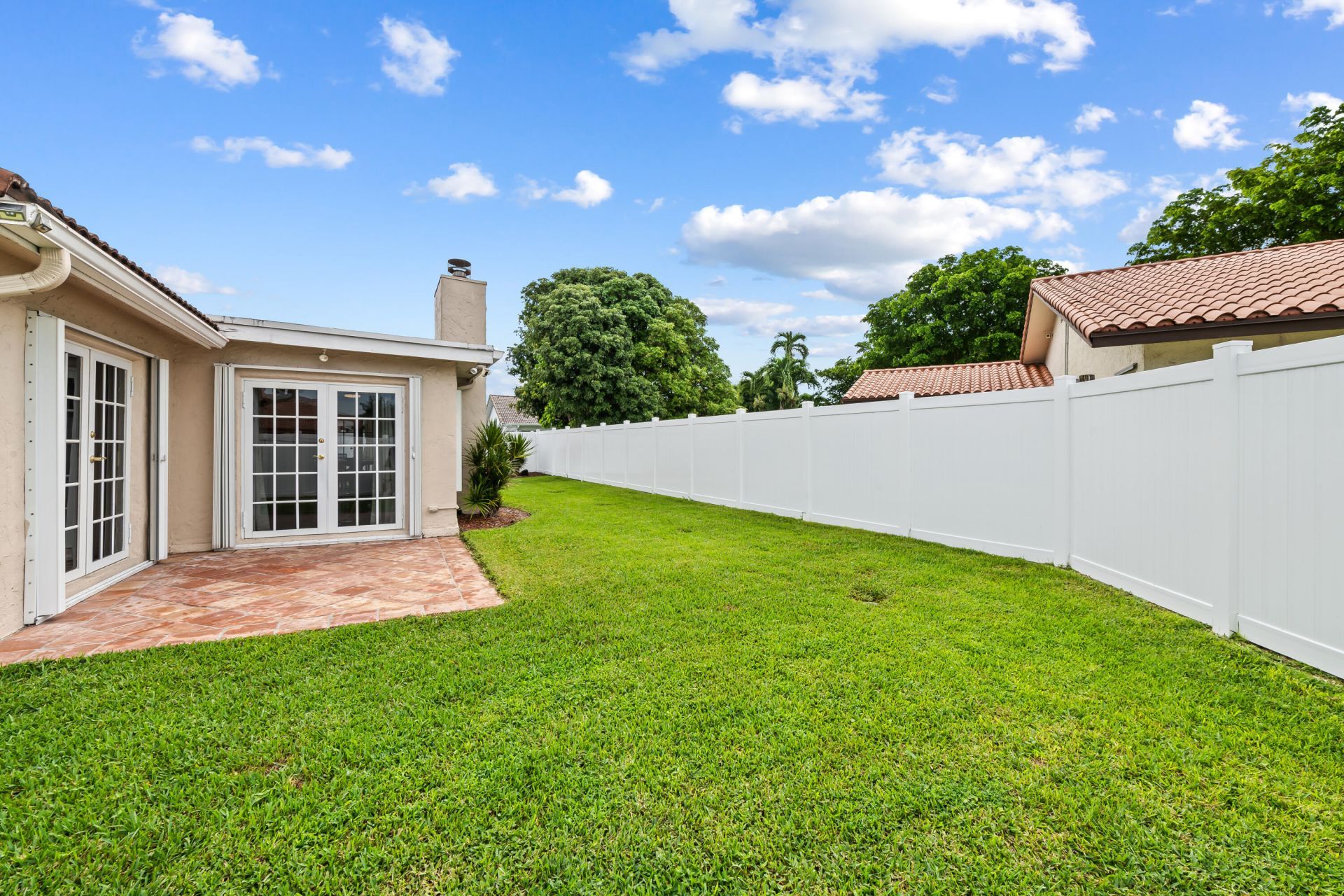 6760 Hollandaire Drive W, Boca Raton, FL 33433 Photo