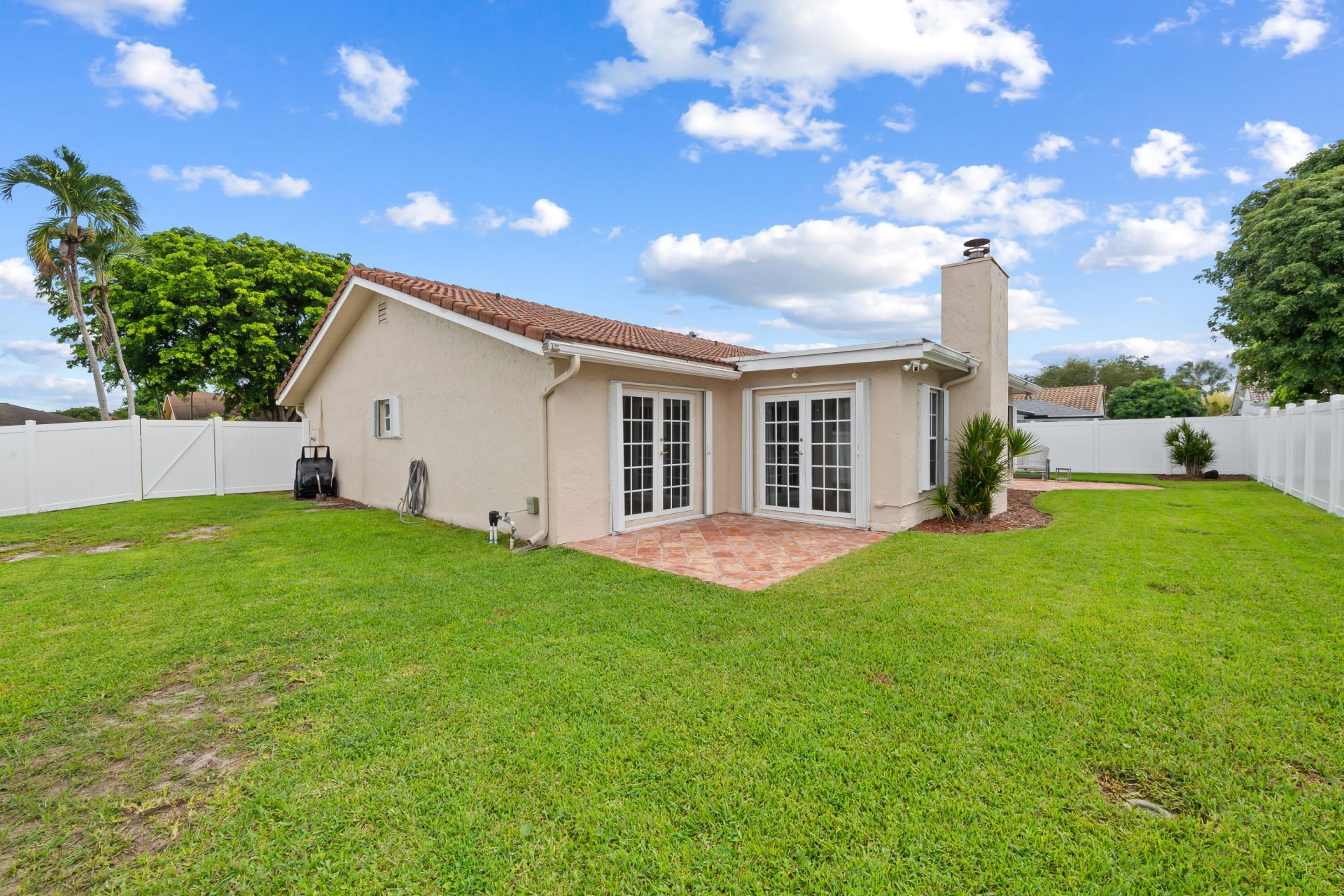 6760 Hollandaire Drive W, Boca Raton, FL 33433 Photo