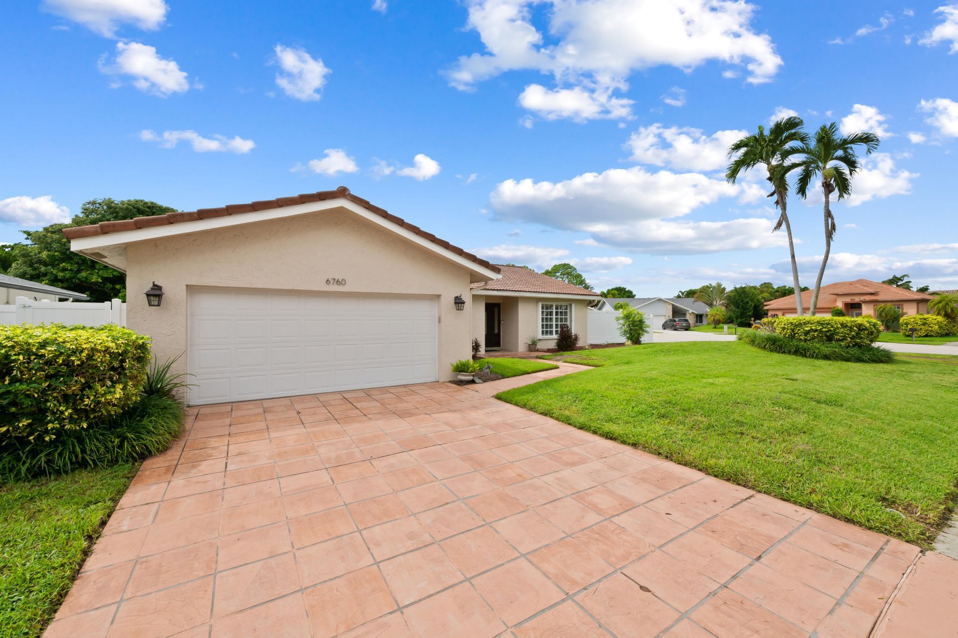 6760 Hollandaire Drive W, Boca Raton, FL 33433 Photo