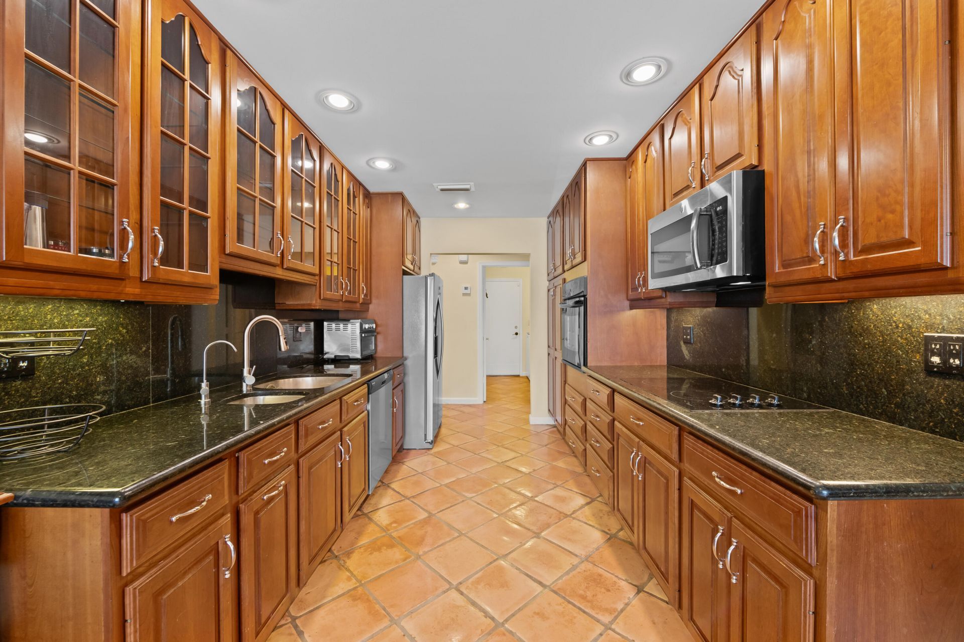 6760 Hollandaire Drive W, Boca Raton, FL 33433 Photo