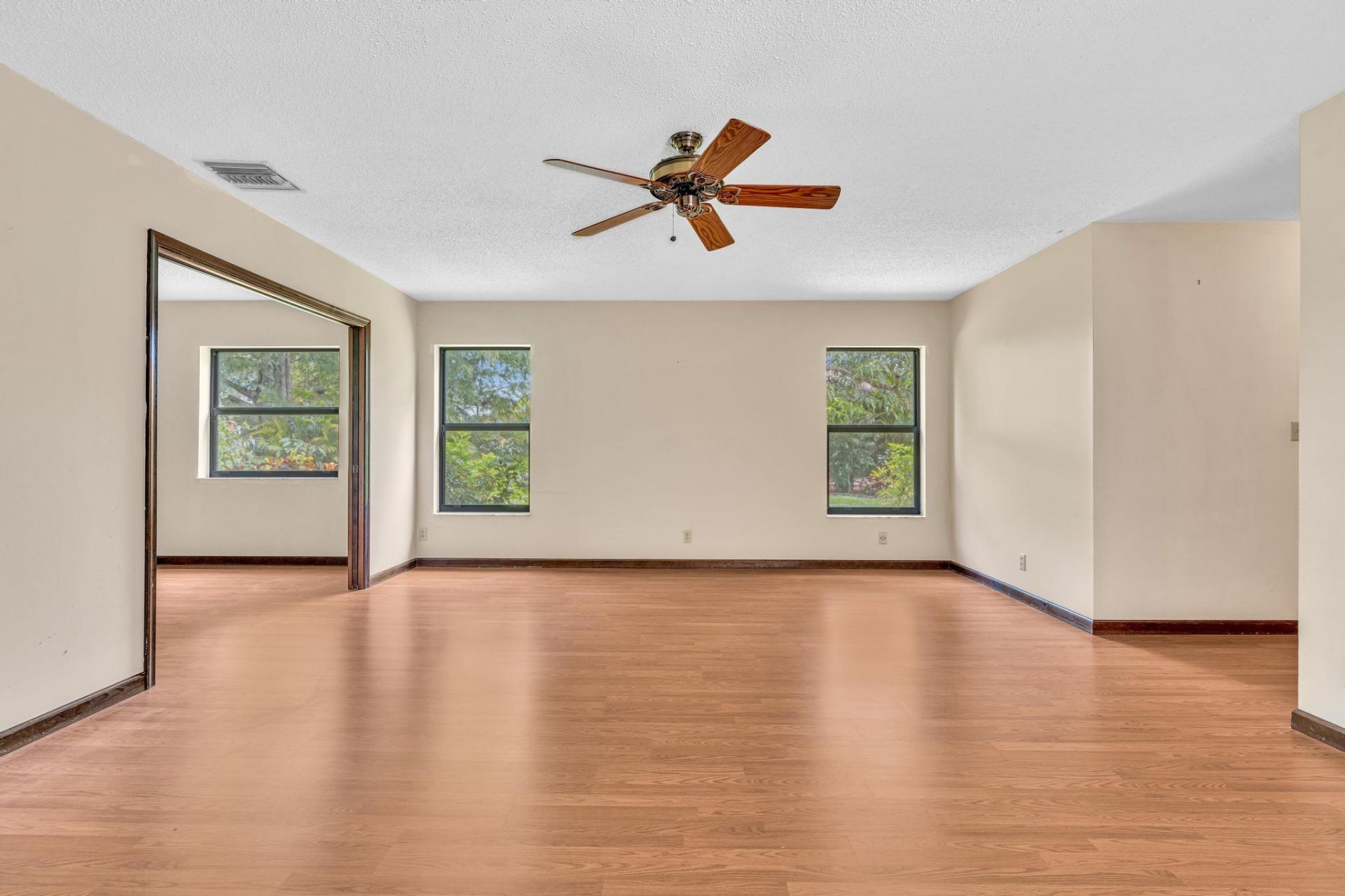 7908 NW 85th Terrace, Tamarac, FL 33321 Photo