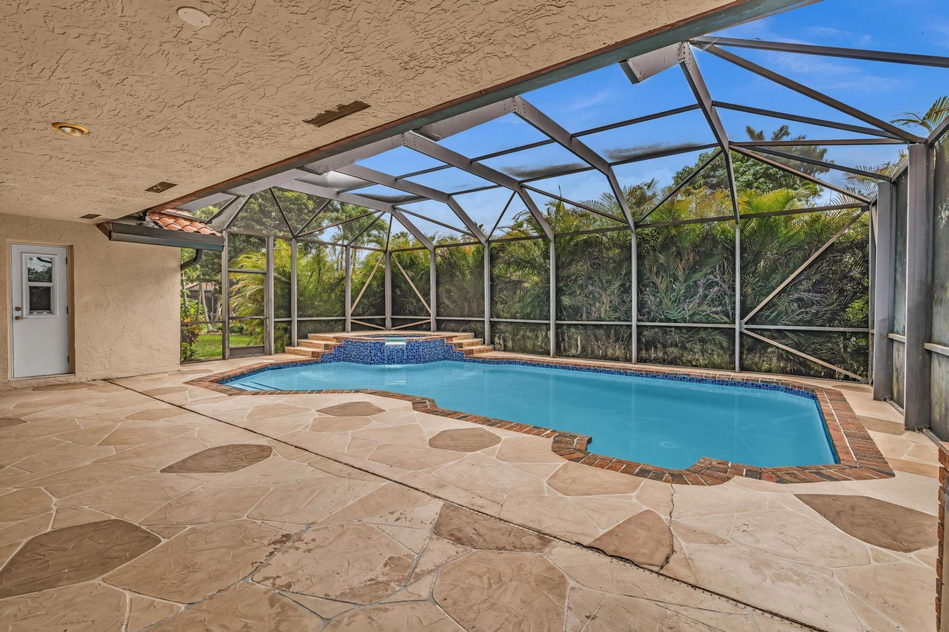7908 NW 85th Terrace, Tamarac, FL 33321 Photo