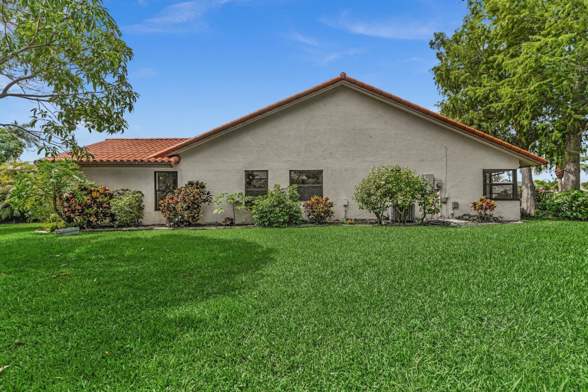 7908 NW 85th Terrace, Tamarac, FL 33321 Photo