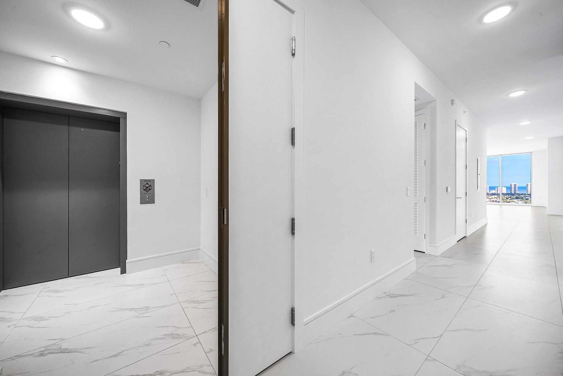 220 Lake Shore Drive, Unit 2202, Lake Park, FL 33403 Photo
