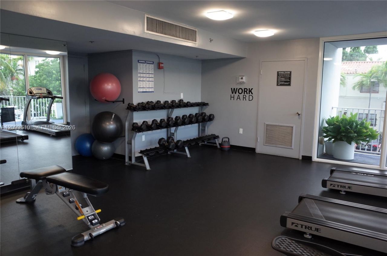1255 Collins Ave, Unit 302, Miami Beach, FL 33139 Photo