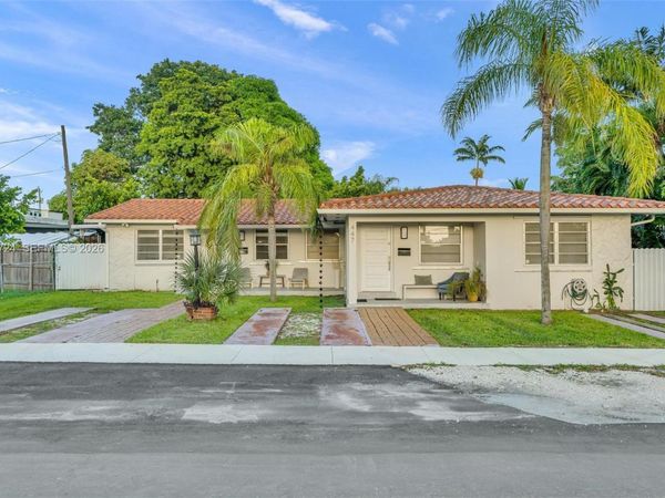 445 SW 36th Ave , Miami, FL 33135