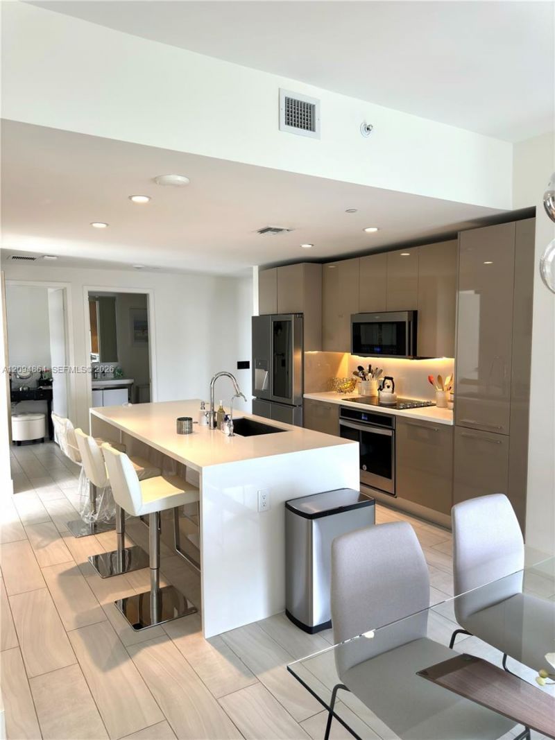 2000 Metropica Way , Unit 2109, Sunrise, FL 33323 Photo
