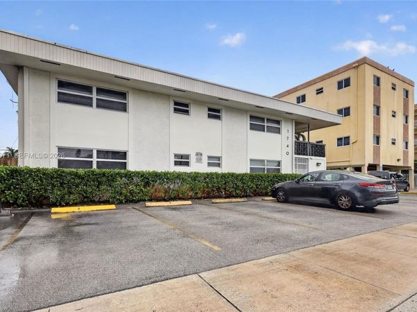1740 Funston ST , Unit 8, Hollywood, FL 33020