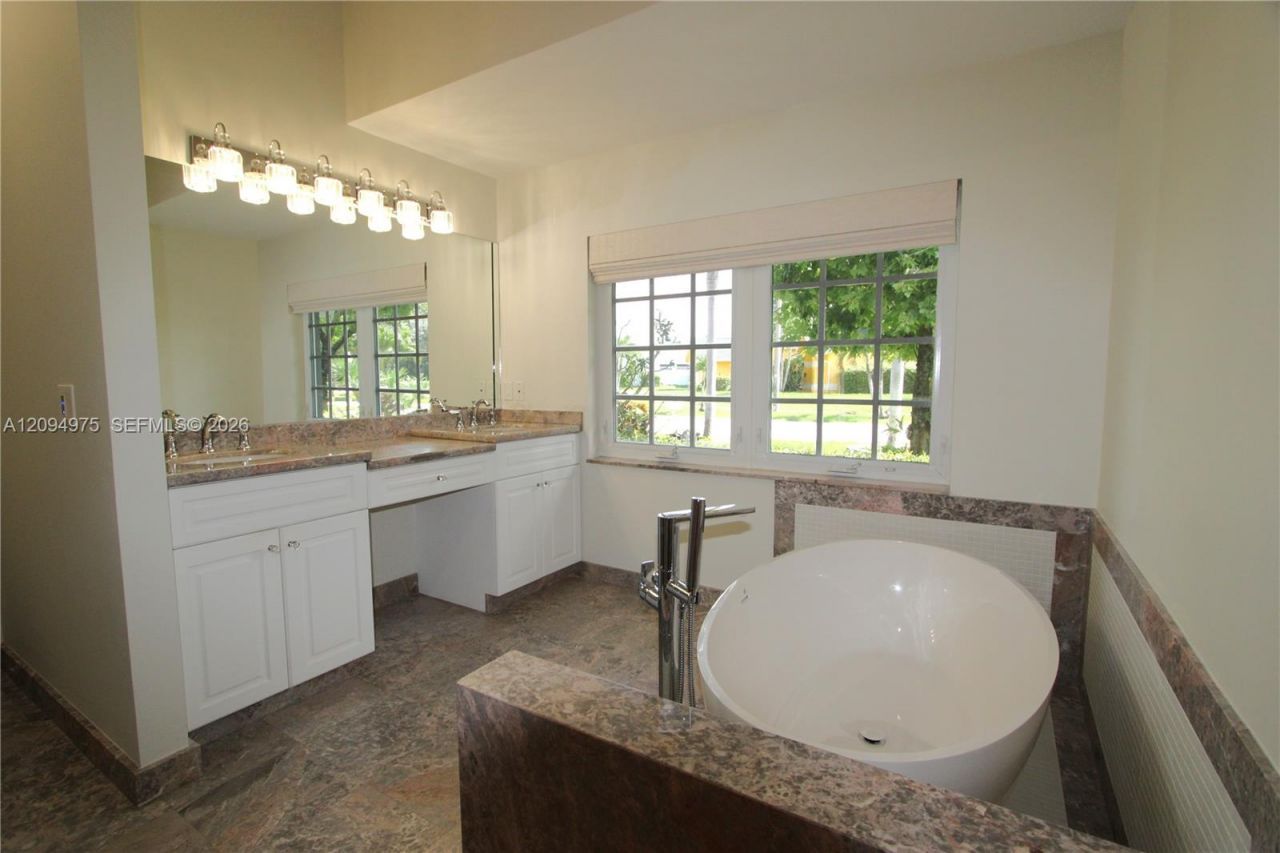142 Van Gogh Way , Royal Palm Beach, FL 33411 Photo