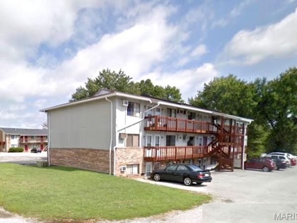 8 N 45TH Street , Belleville, IL 62226