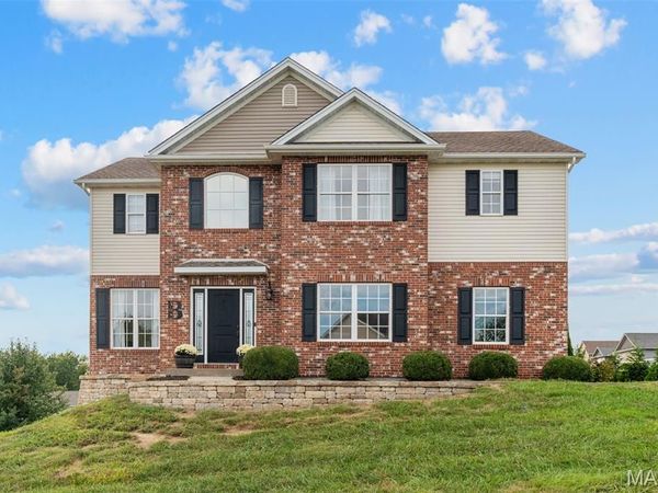 362 Holtgrewe Farms Loop, Washington, MO 63090