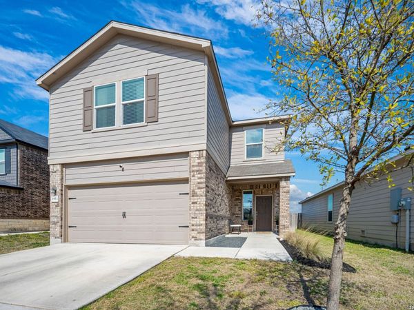 1953 BROOK BND, New Braunfels, TX 78130