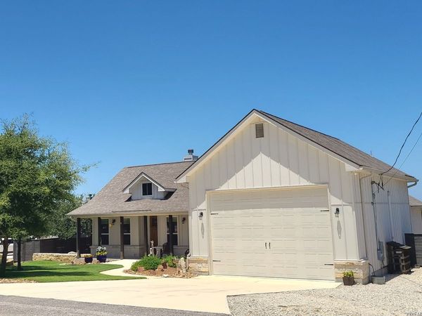 149 Primrose Path, Canyon Lake, TX 78133