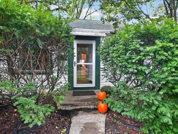 4125 Winnemac Avenue, Madison, WI 53711