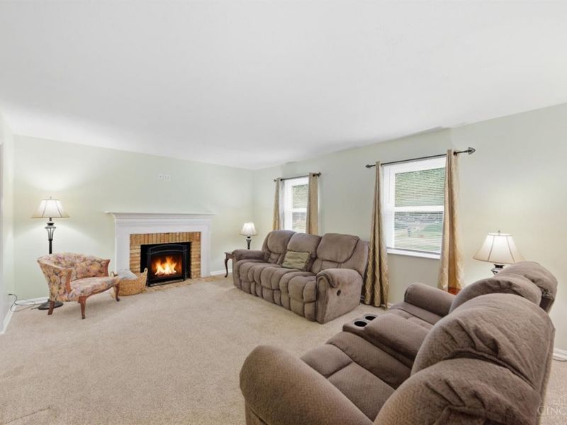 1086 Kimberly Lane, Miami Township, OH 45150 Photo 5