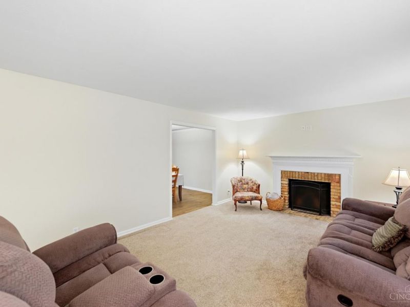 1086 Kimberly Lane, Miami Township, OH 45150 Photo 9