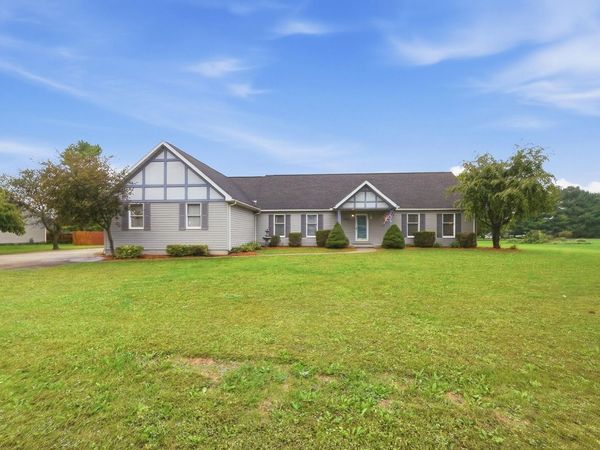 2881 Deer Run Road, Springfield, OH 45504