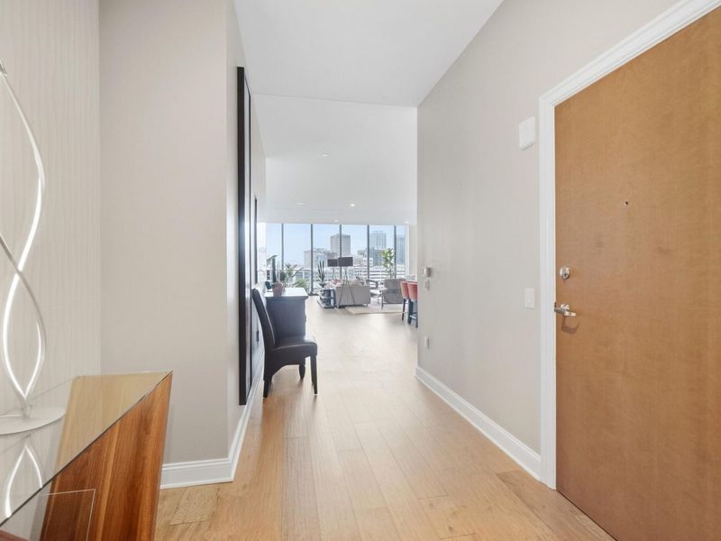 250 W Spring Street, Unit 916, Columbus, OH 43215 Photo 7