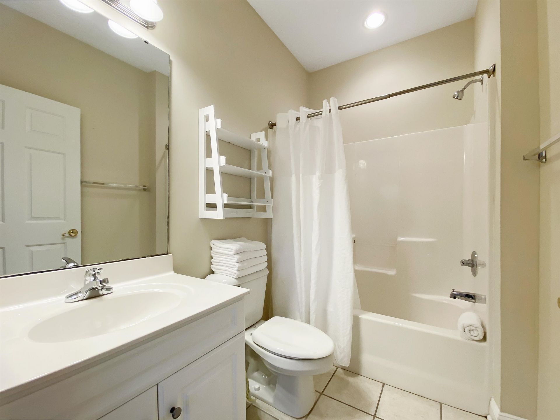 4880 Dahlia Ct.  Photo 15