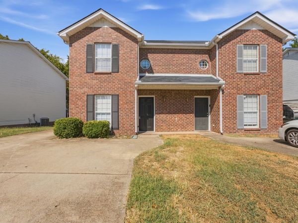 1427 Middleborough Ct , Murfreesboro, TN 37130